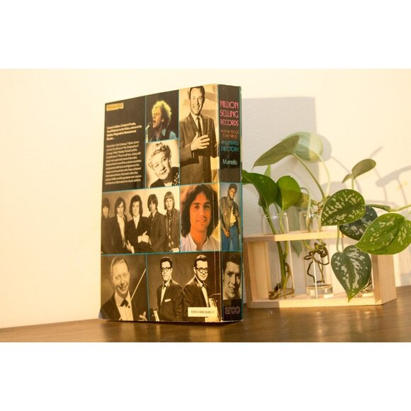 Million Selling Records from the 1900s to the 1980s: An Illustrated Directory Mu - Picture 5 of 5